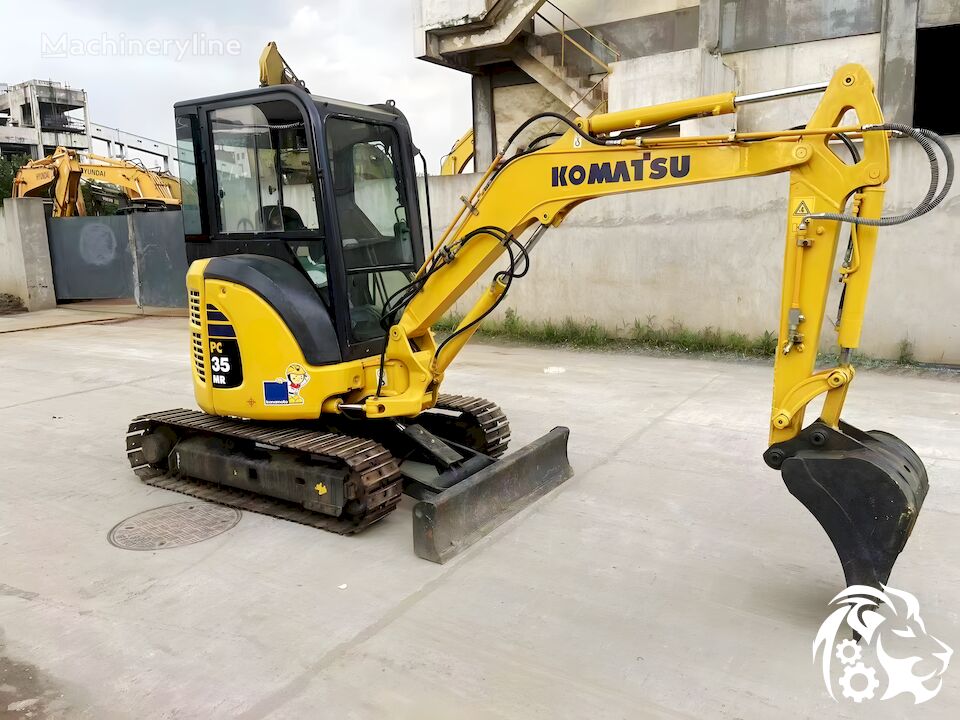 bager goseničar Komatsu PC35MR-3