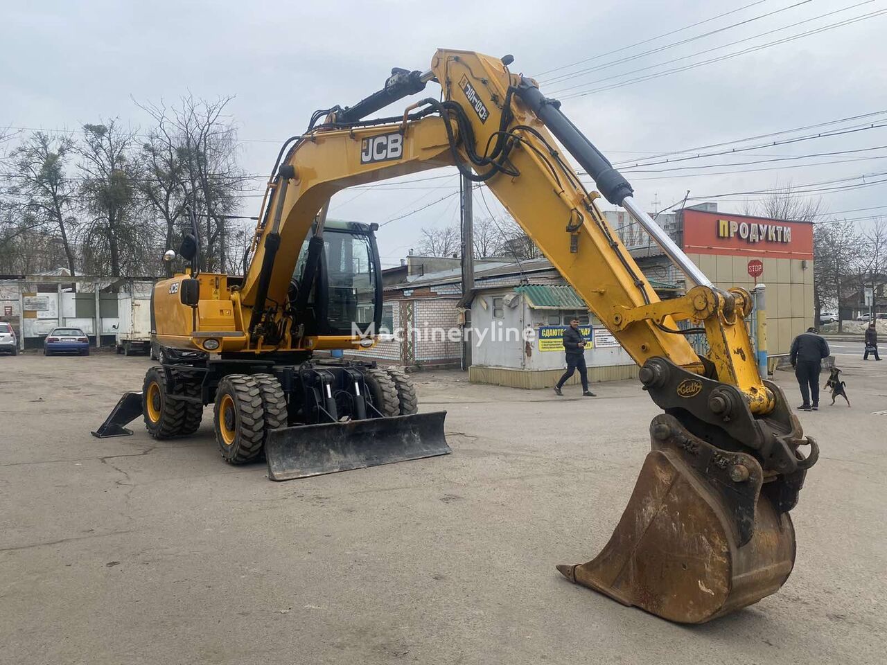 bager na kolesih JCB JS 160