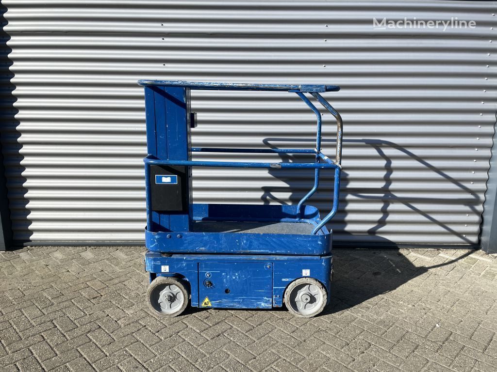 vertikalno dvigalo UpRight TM12 Hoogwerker Masthoogwerker