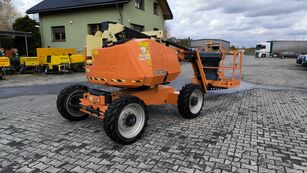 zglobna dvižna ploščad JLG 340 AJ
