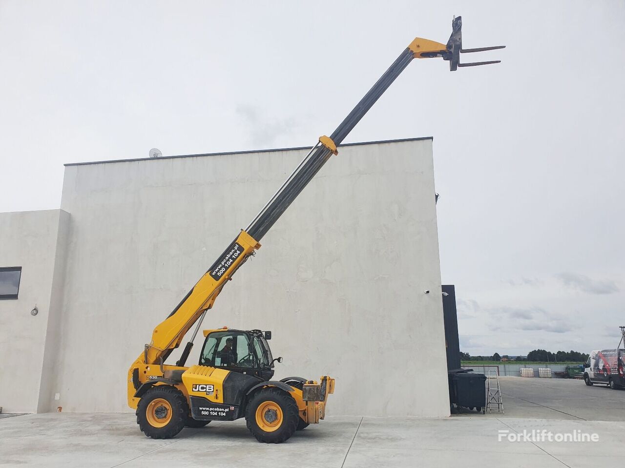Set 2 Fari Universali H4 Con Freccia Integrata | 12V 60/55W | Per JCB, Merlo, Manitou, Terex, Carrelli Elevatori E Macchine Edili